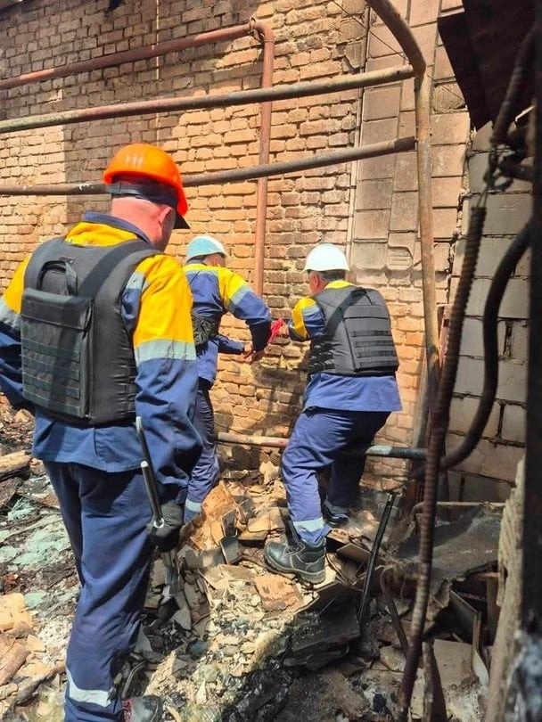 Ракетний удар по Вишневому: пошкоджено газогони, у місті масштабна детонація